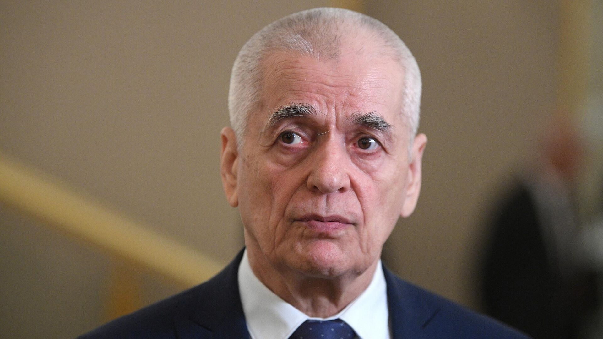 Геннадий Онищенко не сдал ЕГЭ