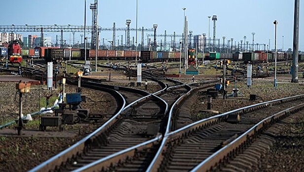 Поезд сошел с рельсов под Иркутском