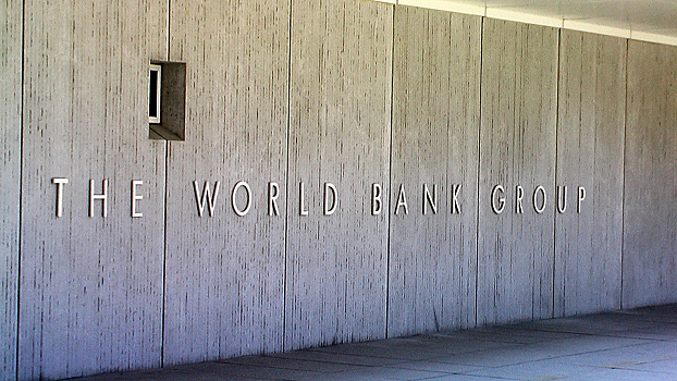Всемирный банк сравнил РФ с Гондурасом и Сингапуром