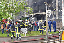 МЧС: как минимум двое пострадали при пожаре в бизнес-центре "Сетунь Плаза"