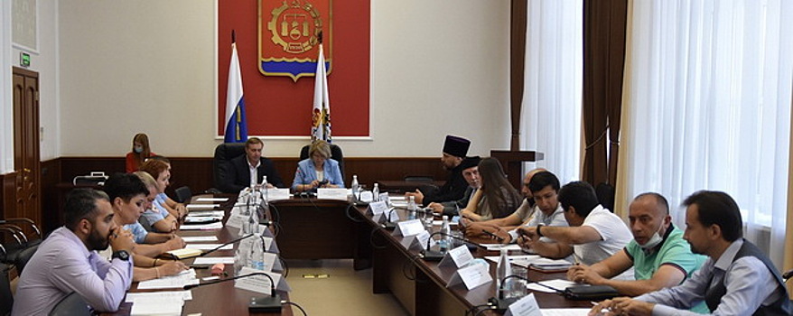 В Дзержинске прошло заседание Совета по взаимодействию с национальными центрами