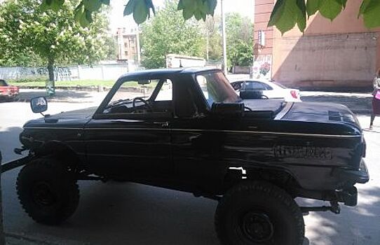 Легким движением руки «Запорожец» превращается...