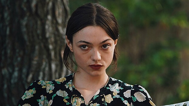 Рецензия на фильм «‎Здравствуй, грусть»