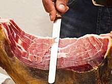 Ученые рассказали об опасности мясной диеты