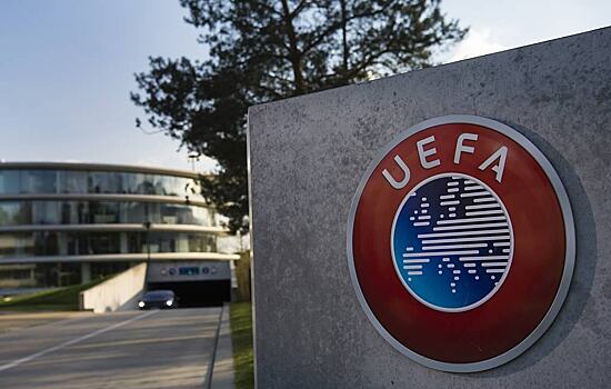УЕФА отказался останавливать вещание матчей под своей эгидой в РФ