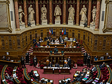 В парламенте Франции выступили за выход из НАТО