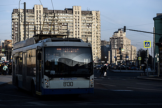 Движение троллейбусов по Хорошевскому шоссе восстановлено после повреждения контактной сети