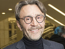 «Не надо играть нищего»: Шнуров заявил, что Иосиф Пригожин не страдает от безденежья