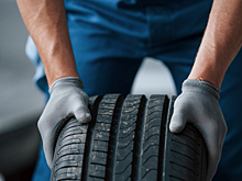 Водители могут потерять деньги при покупке шин в интернете. Как распознать обман