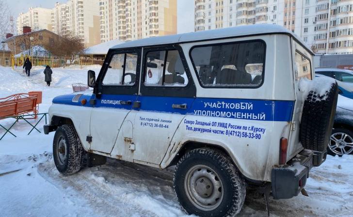 Таксист из Старого Оскола нашёл банковскую карту жительницы Курской области и снял оттуда 30 тысяч рублей