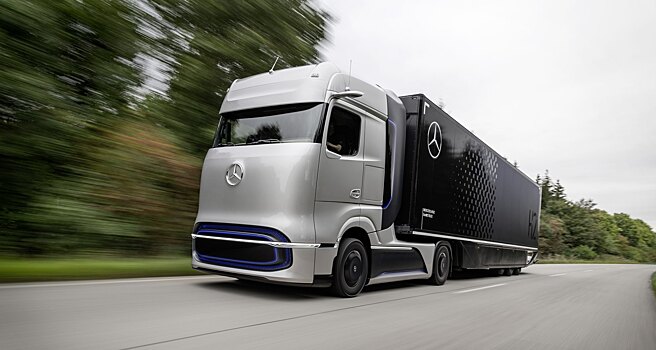 Водородный грузовик Mercedes-Benz получил запас хода 1000 км