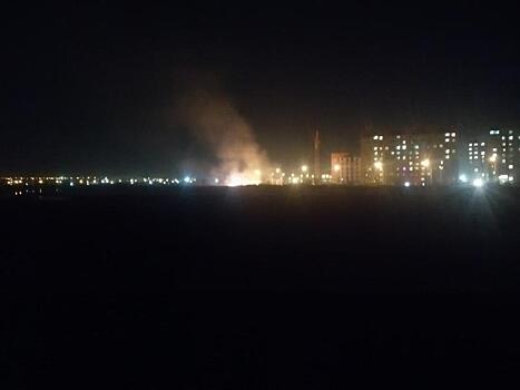 Пожар в районе конечной остановки 28 маршрута вспыхнул вечером 23 марта в Чите