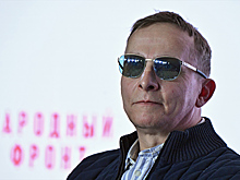 «Он уже не будет тем Мишей»: Охлобыстин объяснил, почему не лезет к Ефремову, пока тот готовится к возвращению на сцену