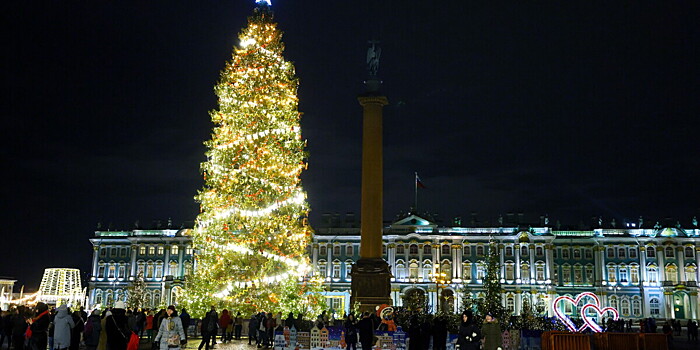 Петербургские традиции: как жители города на Неве готовятся к Новому году?