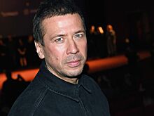 Считавшийся образцовым семьянином актер подал на развод