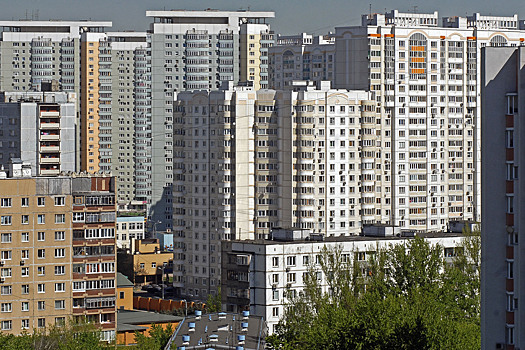 Пенсионерка хочет лишить москвичку квартиры, сославшись на мошенников