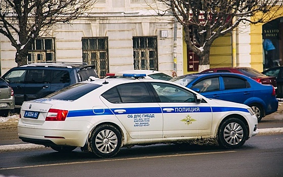 В Рязани на улице Энгельса остановили пьяного таксиста за рулём