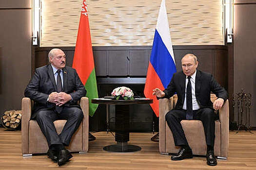 Лукашенко: Россия будет защищать Белоруссию, как свою территорию