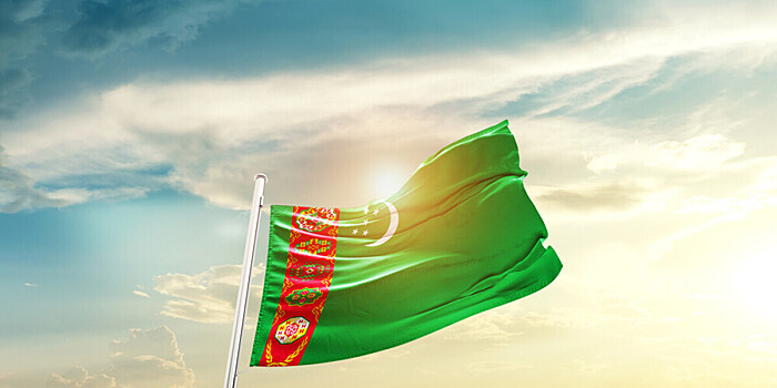 День конституции и флага Туркменистана отметили концертом