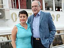 80-летний Виторган запечатлел Млодик за кормлением семимесячной дочери