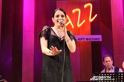 Полуфиналистка «Голоса» Ксения Коробкова: «Села бы в кресло наставника»
