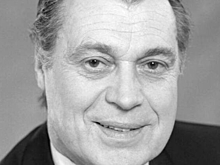 Стала известна причина смерти актера Виталия Мишле