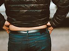 Анестезиолог Гришин: больную спину лучше лечить не уколами, а таблетками