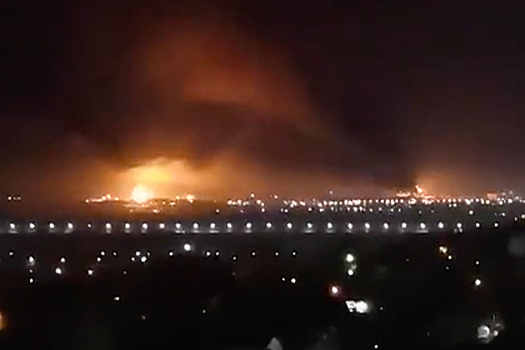 МЧС нескольких областей привлекли к тушению пожара в Брянске