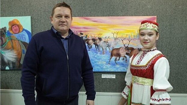«Единая Россия» в Усинске организовала выставку картин о Коми крае