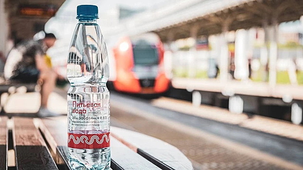 Раздача питьевой воды организована на 18 вокзалах и станциях МЖД из-за жары