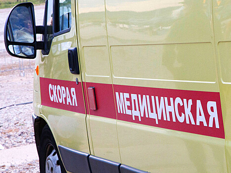 В Самарской области избили водителя скорой помощи, приехавшей к пациенту на парковку ТЦ