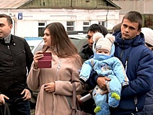 В Кувандыке дети-сироты получили ключи от новых квартир