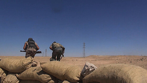 Сирийские войска прорвали позиции ИГ* на юге Дейр-эз-Зора