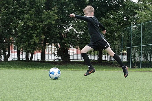В Нагатине-Садовниках открылся детский футбольный клуб «Запад-5 KIDS»