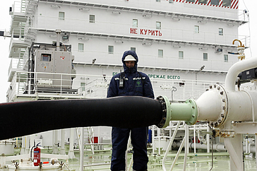 Белоруссия закупила тысячи тонн российской нефти