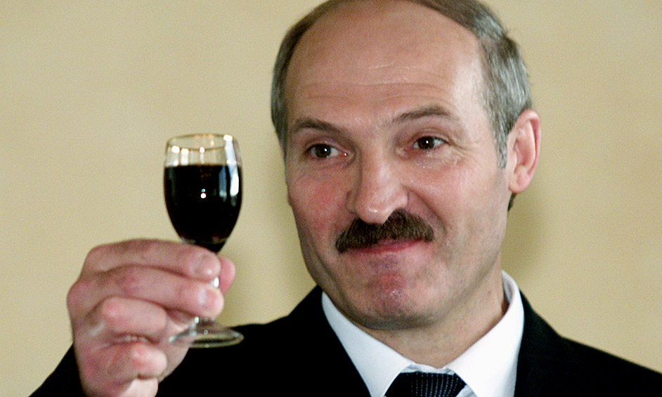 Александр Лукашенко является президентом Республики Белоруссия с 1994 года.