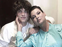 Линда Евангелиста поздравила сына с 16-летием