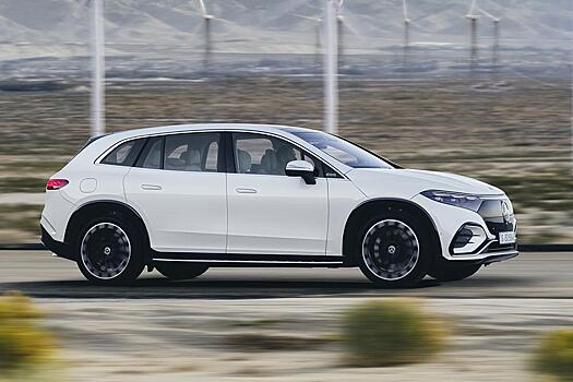 Эксперты: Россияне чаще всего проверяли историю обслуживания премиальных брендов