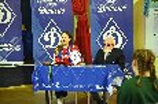 Олимпийская чемпионка по синхронному плаванию Гелена Топилина приняла участие в церемонии награждения воспитанниц Можайской воспитательной колонии