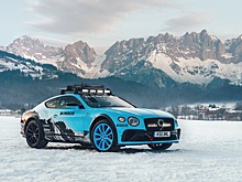 Внедорожный Bentley Continental GT, новый Kia Sorento и электрический Hummer: главное за неделю