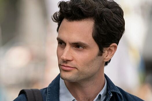 Звезда «Ты» Пенн Бэджли сыграет в ромкоме «Вы друг друга стоите»