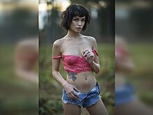 Playboy приоткрыл скандальную фотосессию обнаженной нижегородской шлифовщицы (18+)