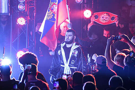 Бой Артура Бетербиева и Дмитрия Бивола отменен