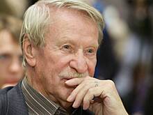 Иван Краско оставил в наследство сиделке шарф и очки