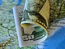 Реальный эффективный курс рубля за январь - август снизился на 2,8%