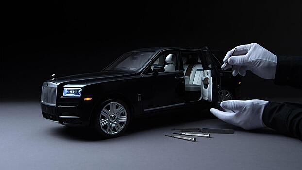 Эта модель Rolls-Royce Cullinan стоит дороже, чем настоящий автомобиль