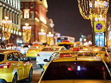 «Яндекс.Такси» и Uber заставят платить за проколы водителей