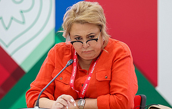 Мэр Ялты призвала "ставить диагнозы" властям Украины