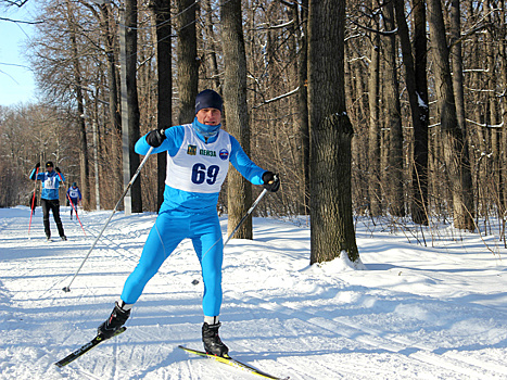В Пензе сотрудники МЧС приняли участие в спартакиаде по лыжным гонкам