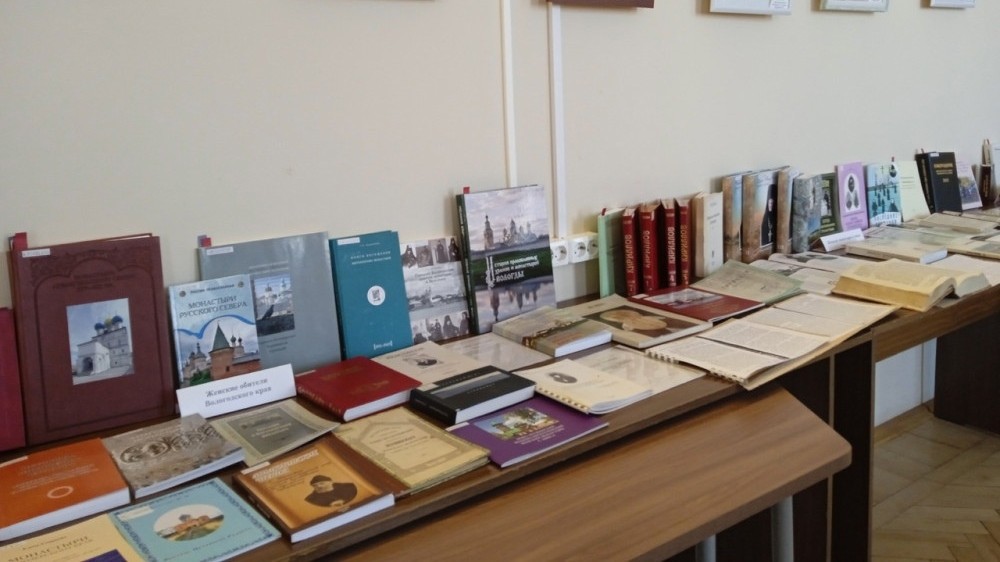Вологодская областная библиотека представит выставку о женских монастырях (12+)